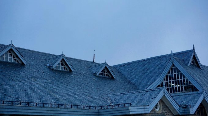 When Is the Right Time to Upgrade Your Roof for Optimal Performance?